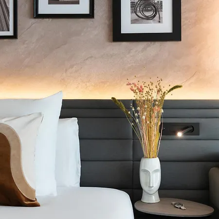 Hotel Novotel Paris La Defense *