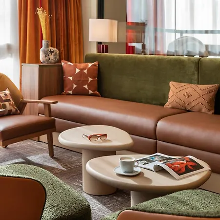ホテル Novotel Paris La Defense ナンテール