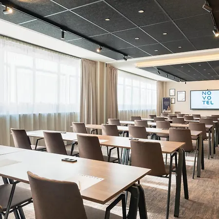 Hotel Novotel Paris La Defense Nanterre
