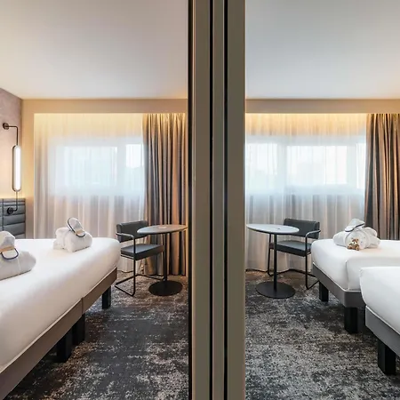 Novotel Paris La Defense Hotel 4*