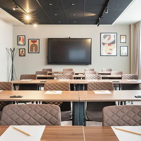 Novotel Paris La Defense Hotel Nanterre